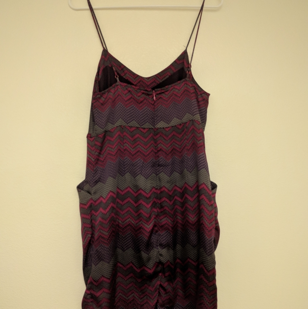 ๐ GUESS DRESS ๐ - Picture 4 of 5